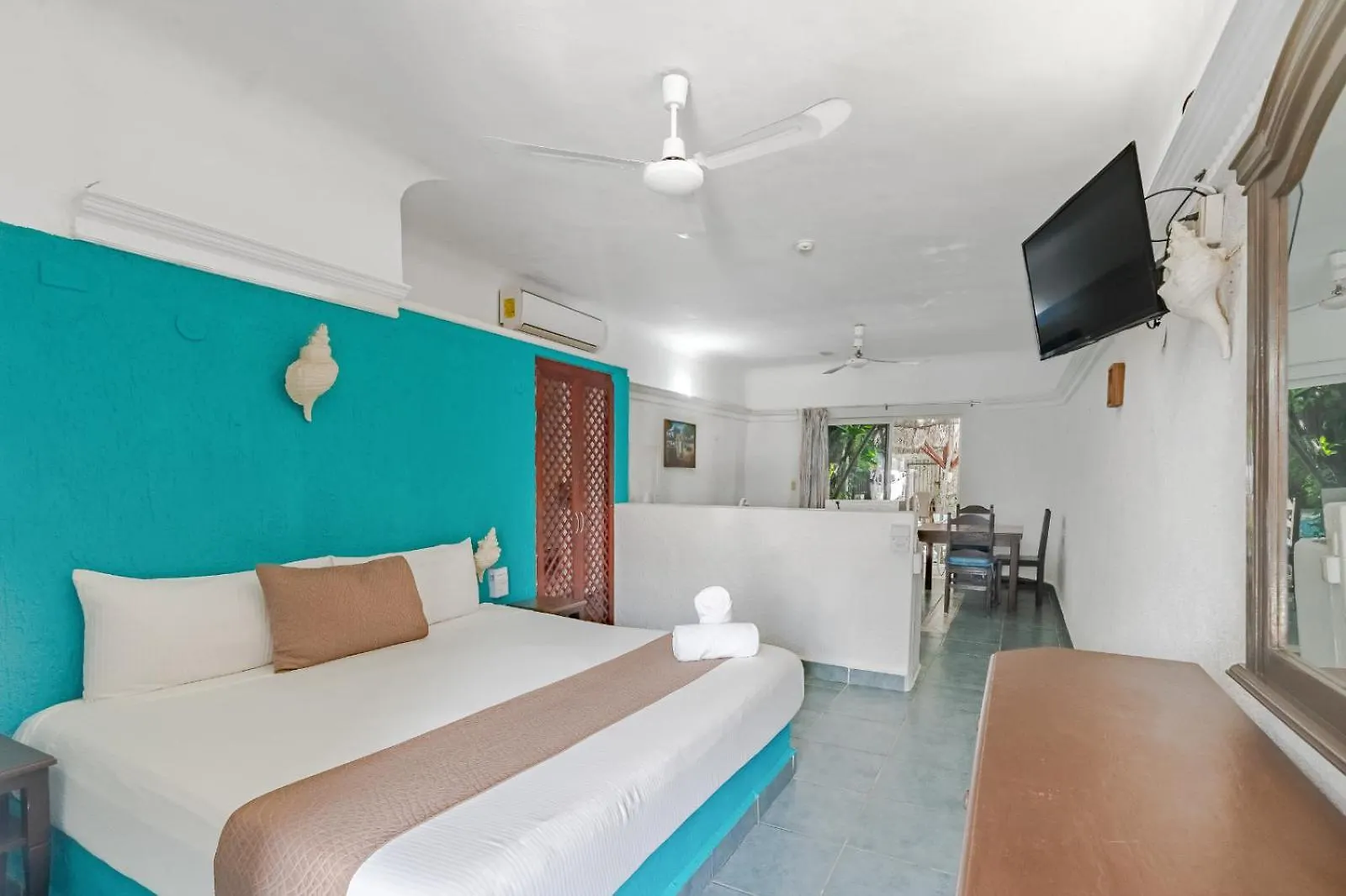 Mayan Art Hotel 10 Avenue Playa del Carmen